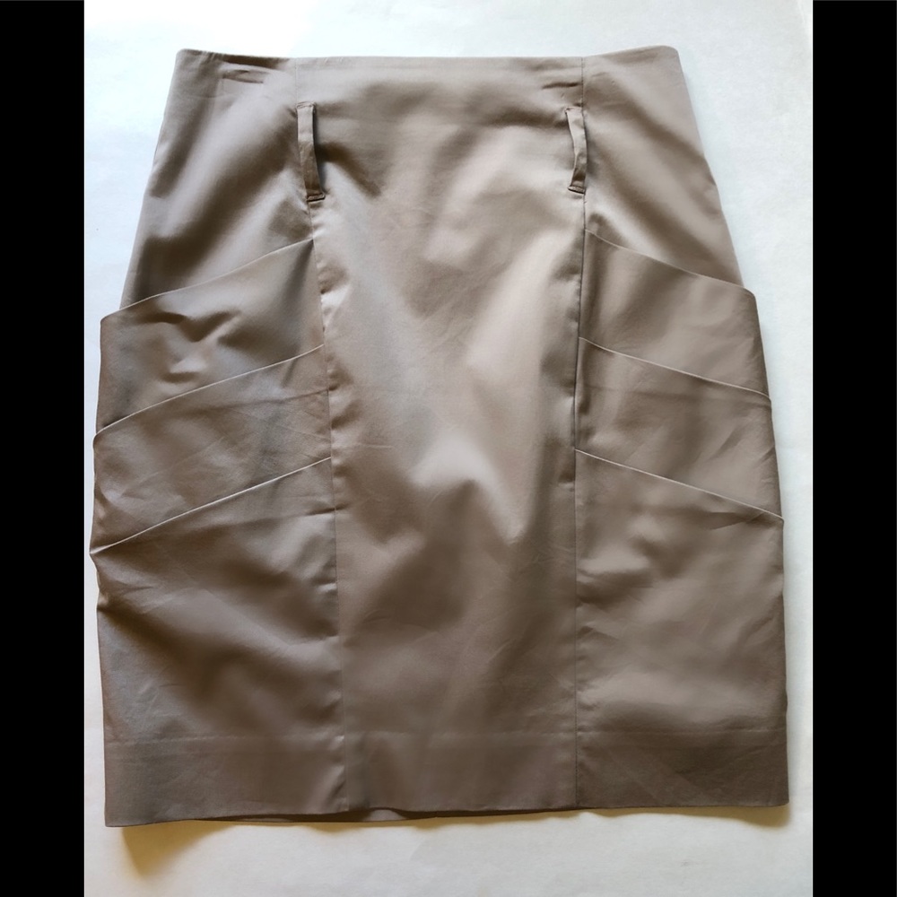 BCBG khaki skirt